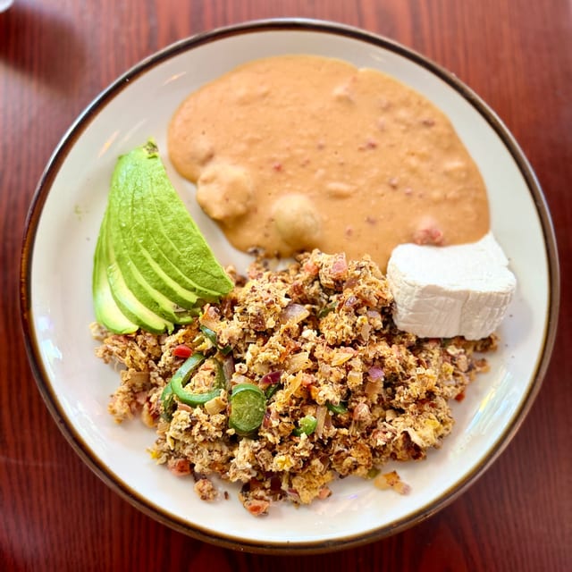 Machaca con Huevo.